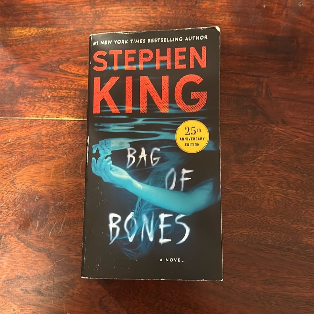 Stephen kings “bag of bones” (25th anniversary edition)